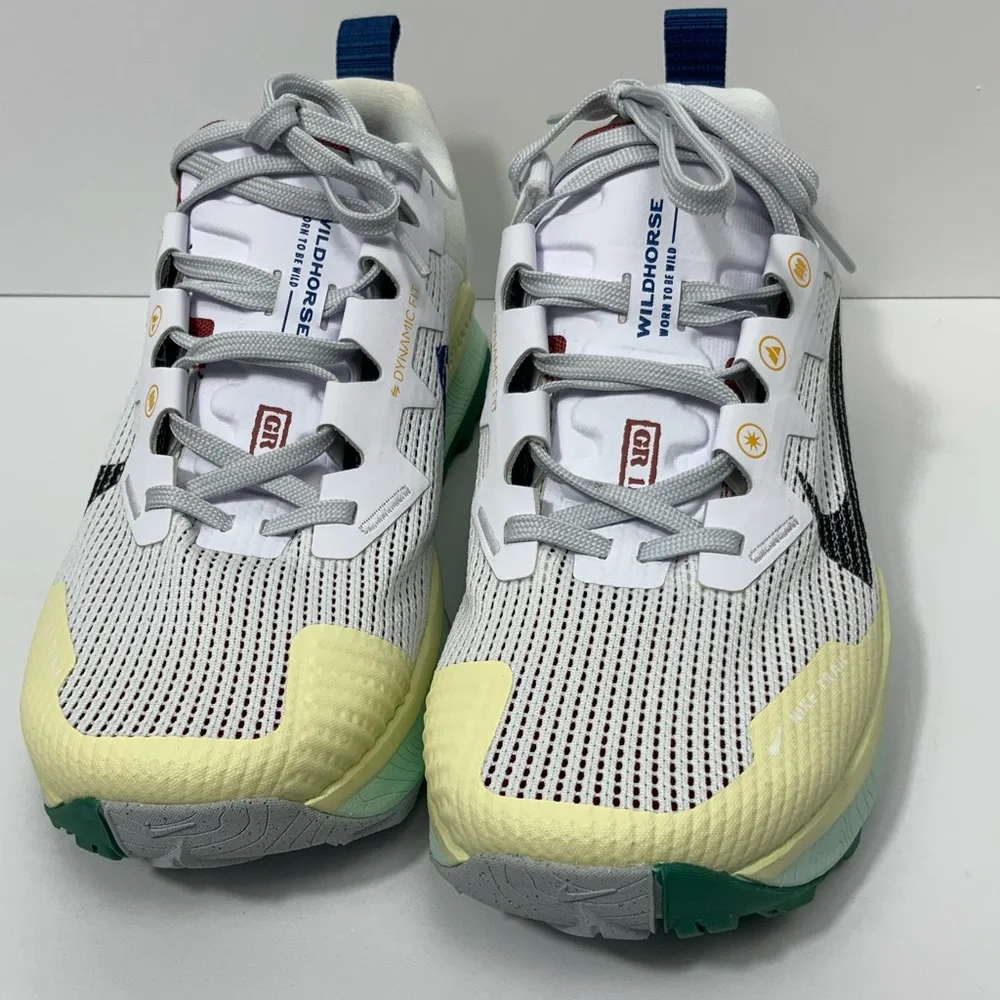 Nike Women's Snikers Sz 7.5 React Wildhorse Trail Hiking Running Shoe DR2689 101 - Picture 12 of 16